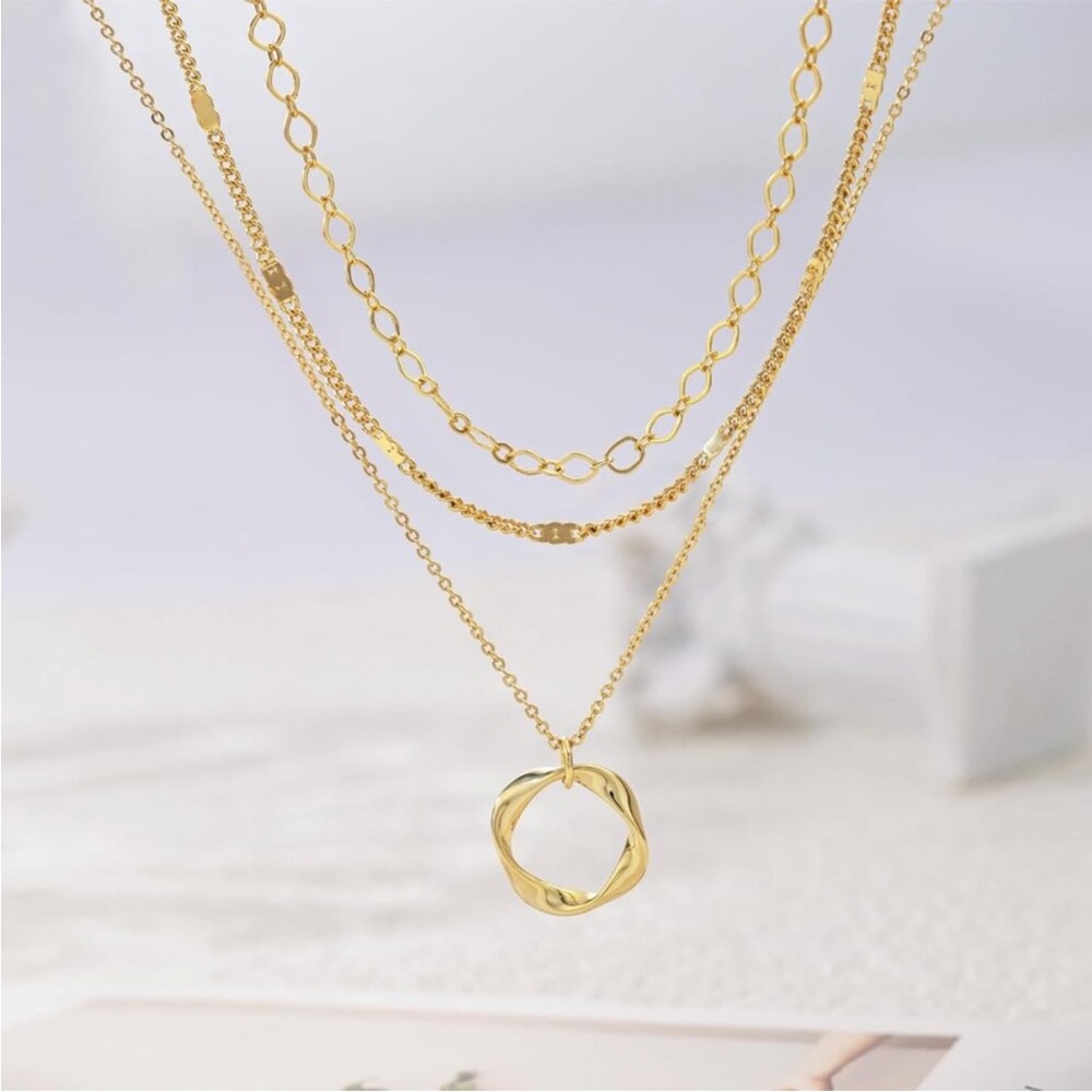 Layered Gold Necklaces for Women, Stackable Dainty *NEW* - Picture 6 of 7